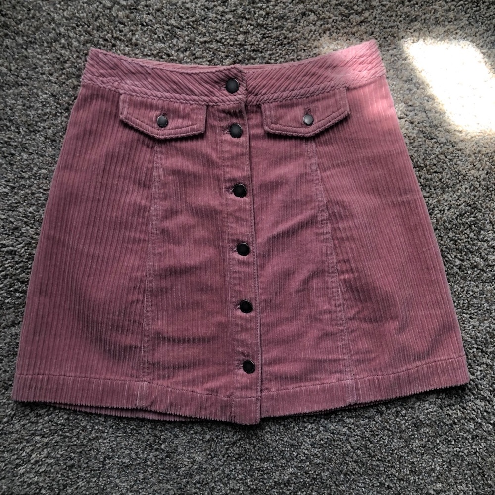 H&M pink skirt